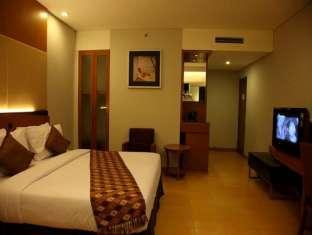 Green Valley Resort Purwokerto Exteriör bild